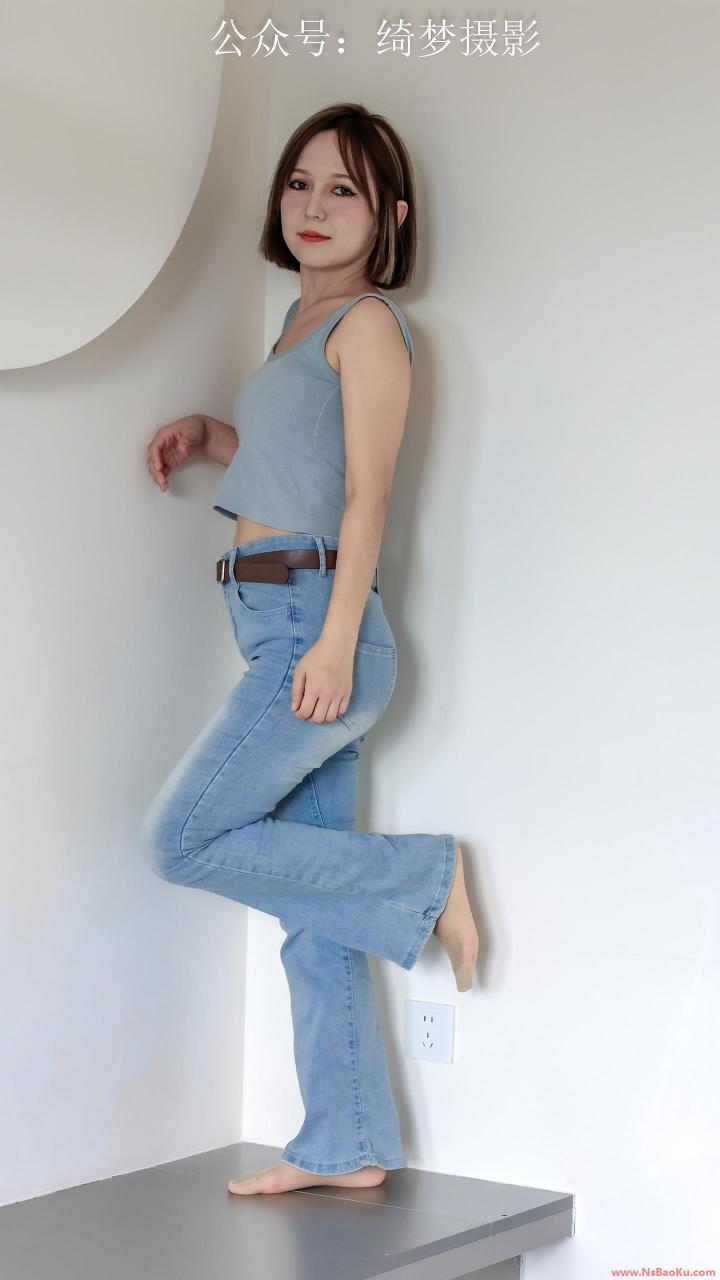 绮梦摄影-花絮视频-016期：阿依夏 [238P/1V/8.24G]-男士宝库