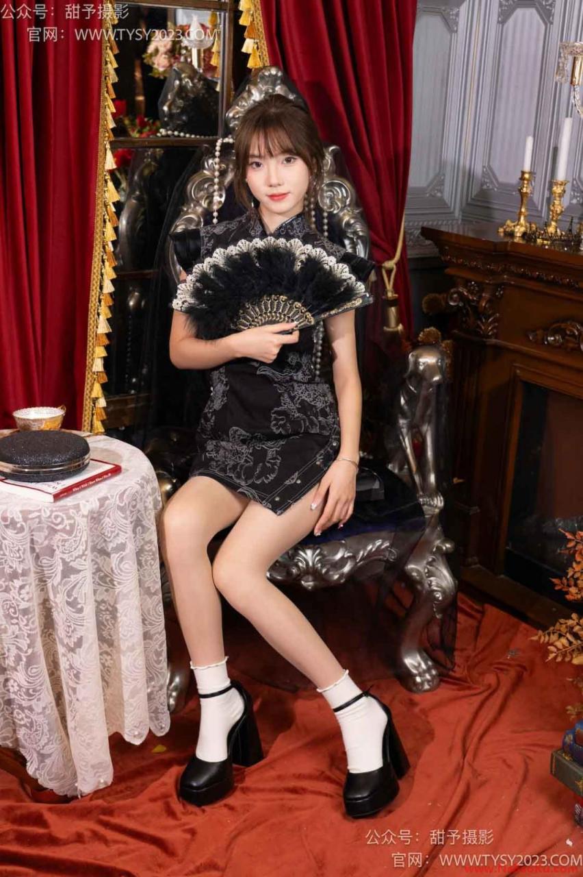 甜予摄影 NO.095 璇璇-旗袍、皮鞋、米白色棉袜、肉丝（脚尖加固款）[132P/2V/10.49GB]-男士宝库