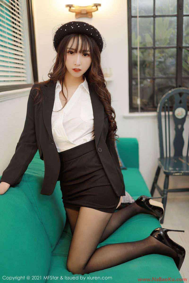 图片[2]-[MFStar模范学苑] 2021.03.03 VOL.463 小波多 [38P/429MB]-男士宝库