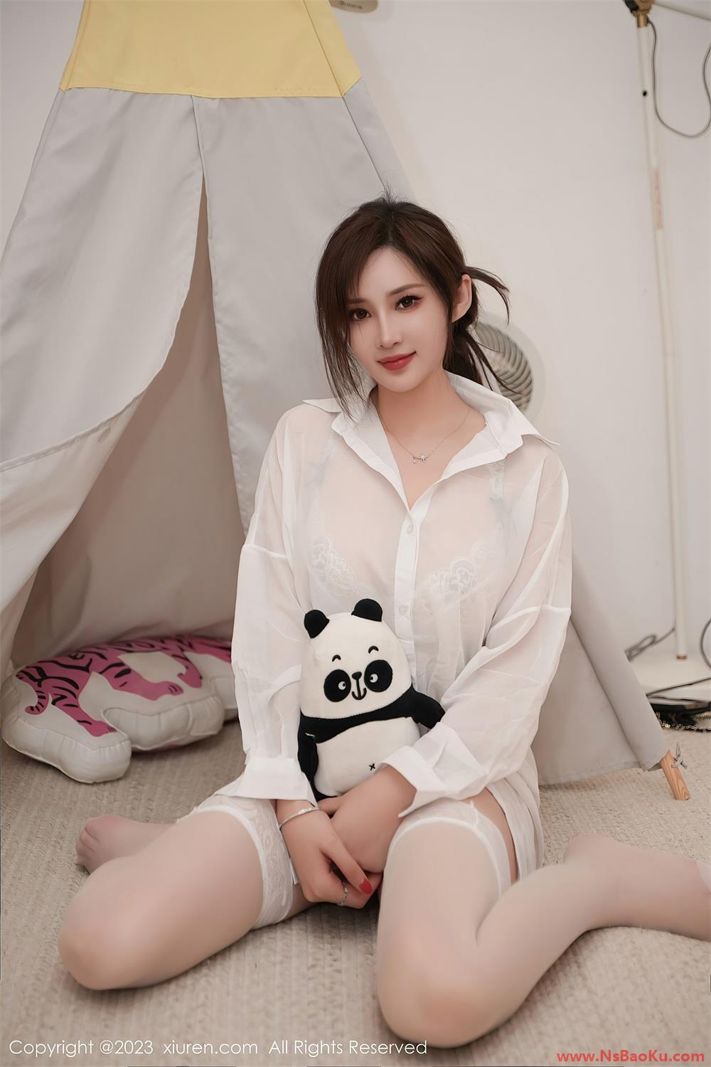 图片[2]-[XIUREN绣人网] 2023.11.16 No.7672 Carol周妍希 [82P/770MB]-男士宝库