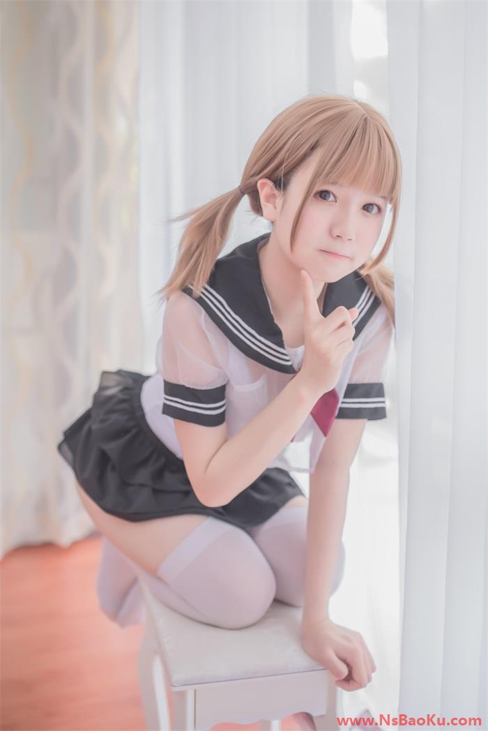 白金Saki写真 – 学生制服 [17P/87MB]-男士宝库