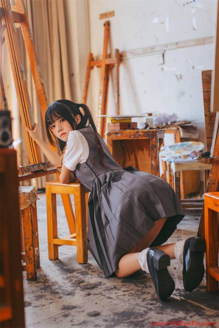 图片[3]-罗利风COS 桜桃喵 – 画室少女 [17P/176MB]-男士宝库