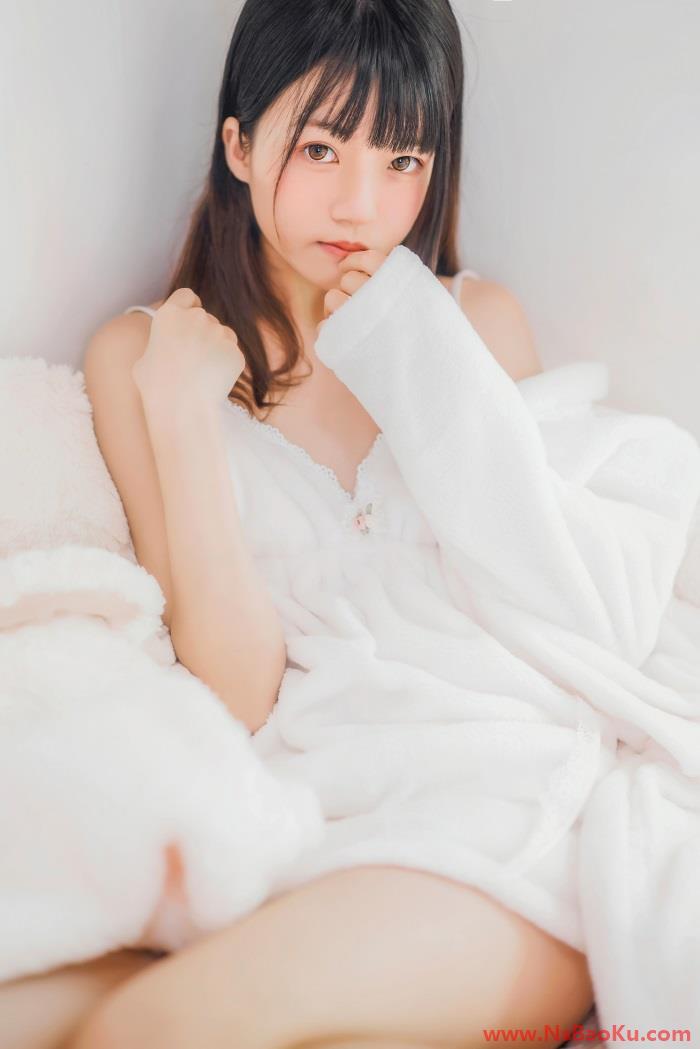 罗利风COS 桜桃喵 – 冬眠套装 [38P/318MB]-男士宝库