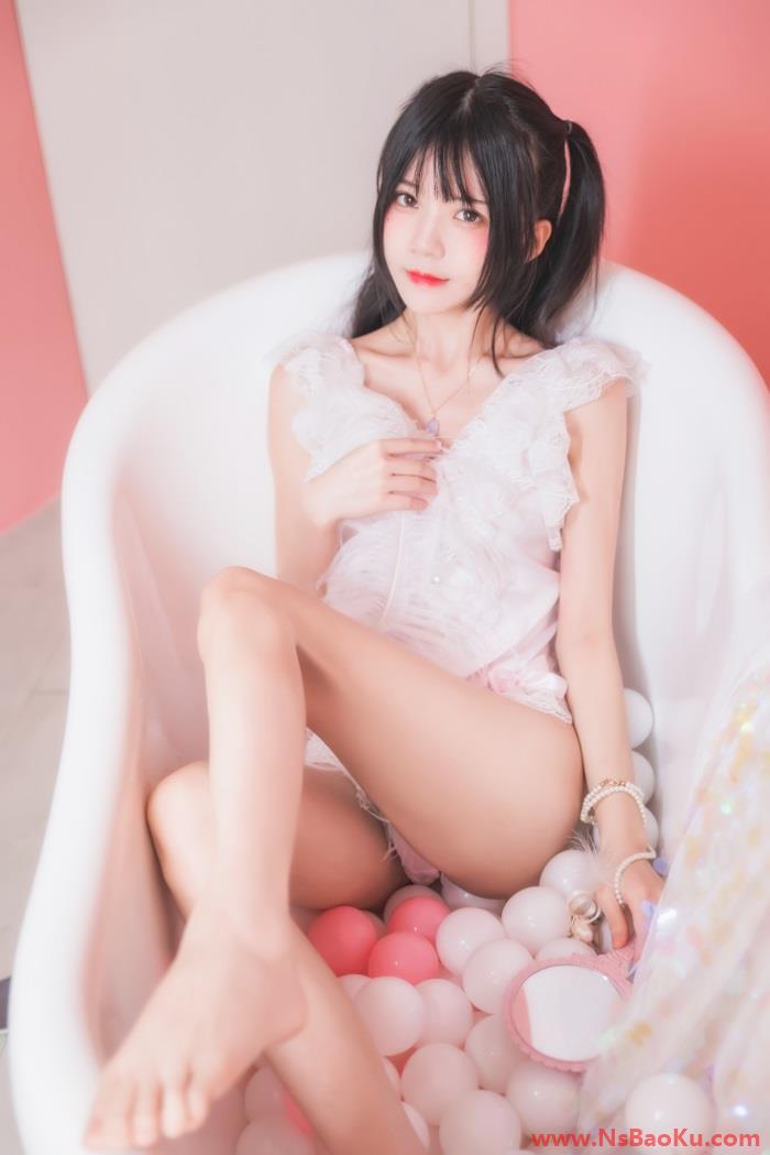 罗利风COS 桜桃喵 – 冬眠系列-粉色浴缸 [57P/719MB]-男士宝库