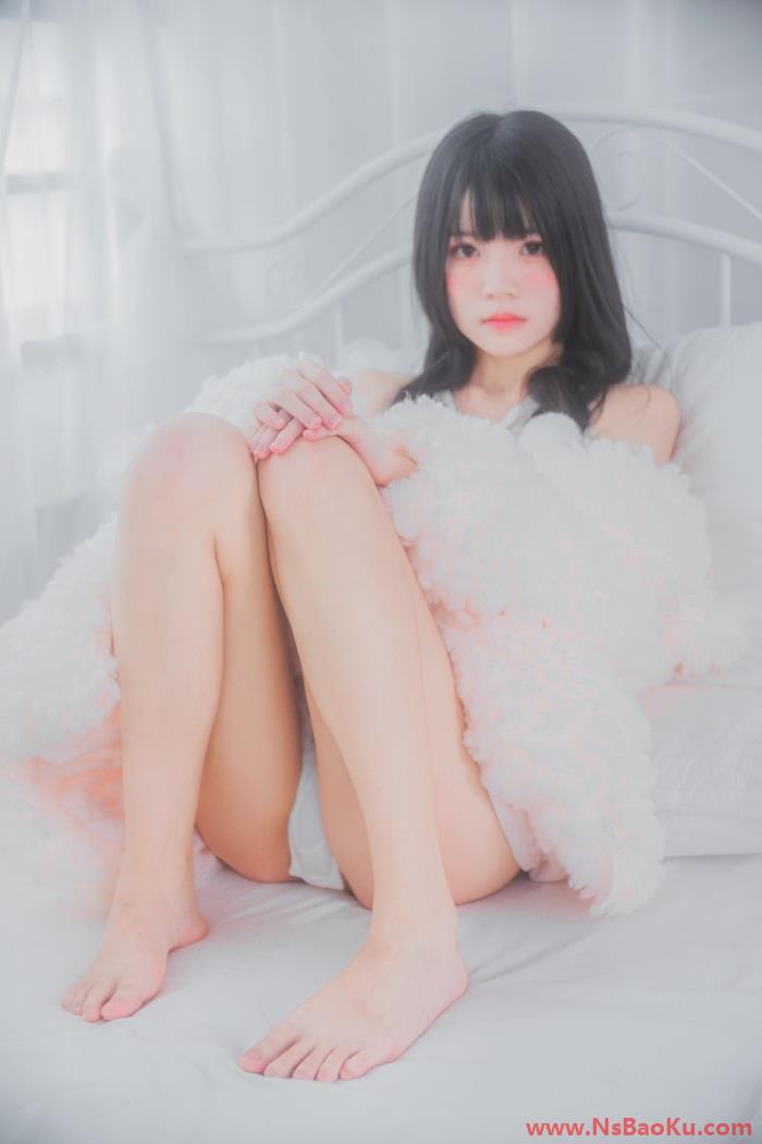 图片[3]-罗利风COS 桜桃喵 – 冬眠系列-纯白私房 [46P/385MB]-男士宝库