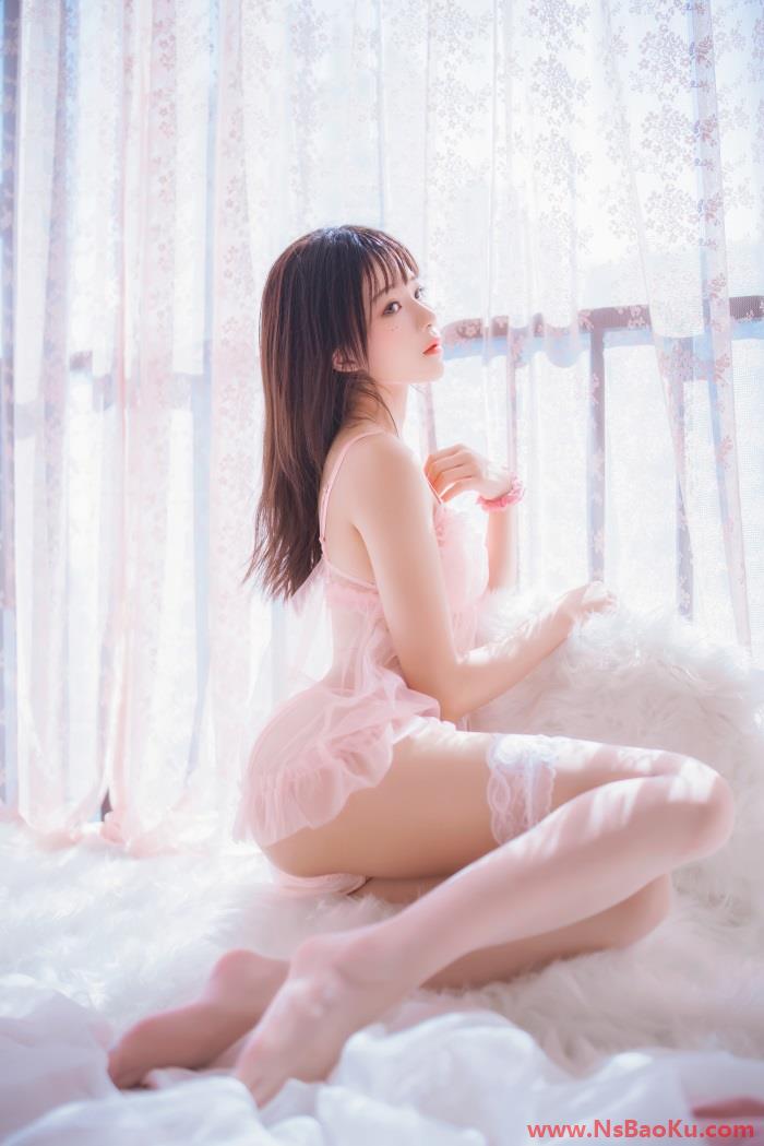 图片[2]-网紅Coser@疯猫ss – 室外JK [18P/155MB]-男士宝库