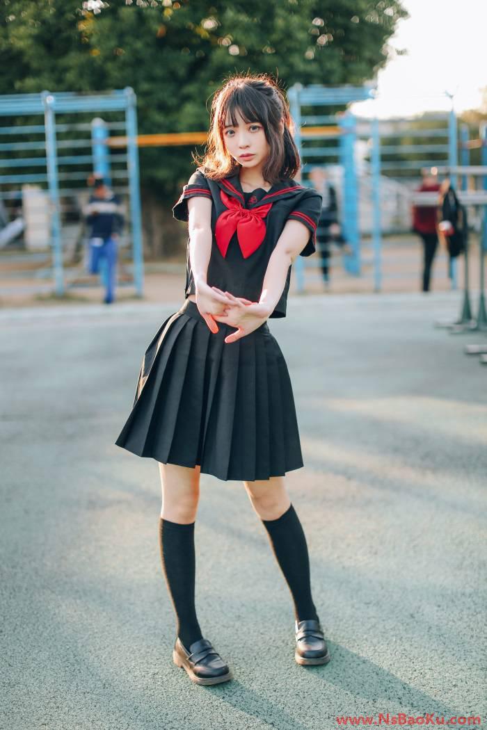 图片[3]-网紅Coser@疯猫ss – 室外JK [18P/155MB]-男士宝库