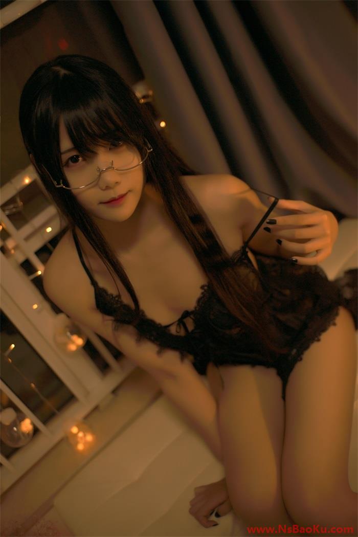 图片[3]-网紅Coser@面饼仙儿 – 脑内少女 红色束衣 [22P/211MB]-男士宝库
