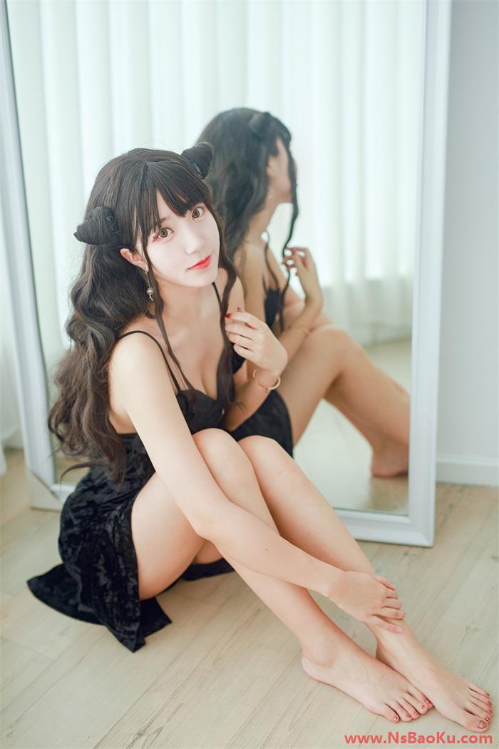 图片[2]-微博红人动漫Coser@-黑川-小恶魔黑裙子 [31P/374MB]-男士宝库