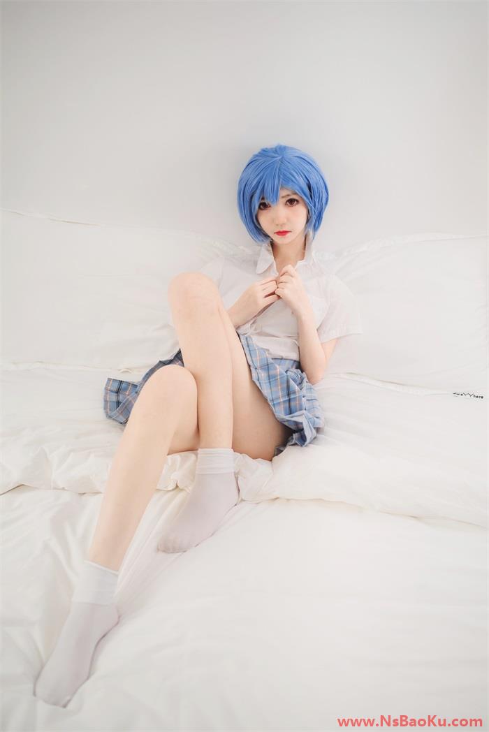 图片[4]-微博红人动漫Coser@南桃Momoko 绫波丽制服 [23P/18.6MB]-男士宝库