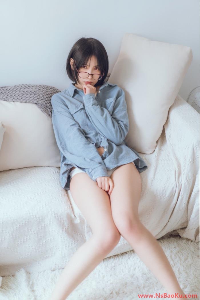 图片[3]-知名动漫博主@枸名 蓝色衬衫 [22P/88.8MB]-男士宝库