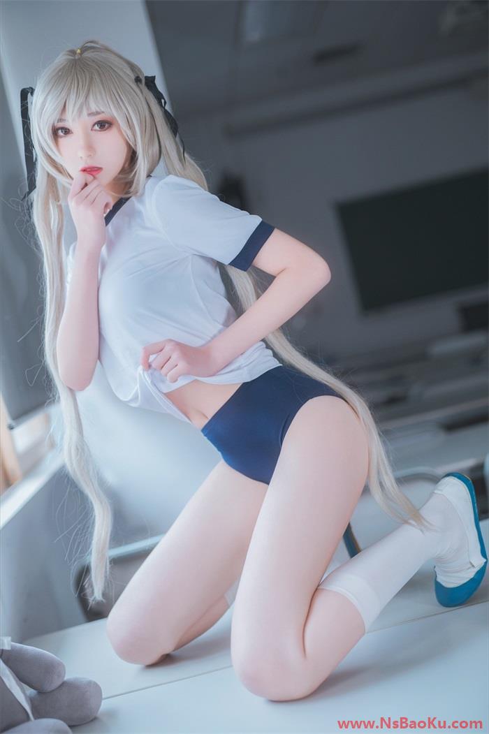 微博红人动漫Coser@南桃Momoko 春日野穹体操服 [28P/139MB]-男士宝库
