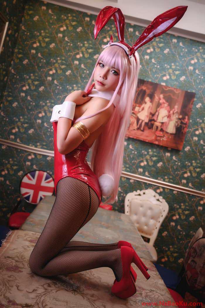 图片[4]-微博红人Coser@抱走莫子aa – 英梨梨兔女郎 [40P/230MB]-男士宝库