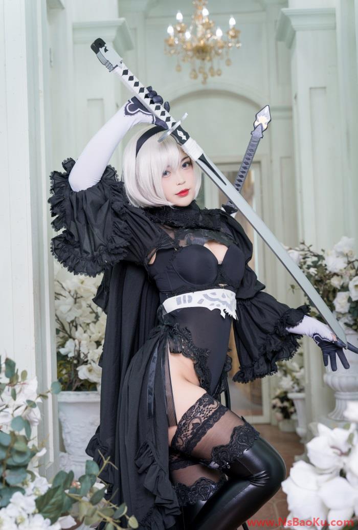 微博妹纸@过期米线线喵 灰色旗袍 [29P/117MB]-男士宝库