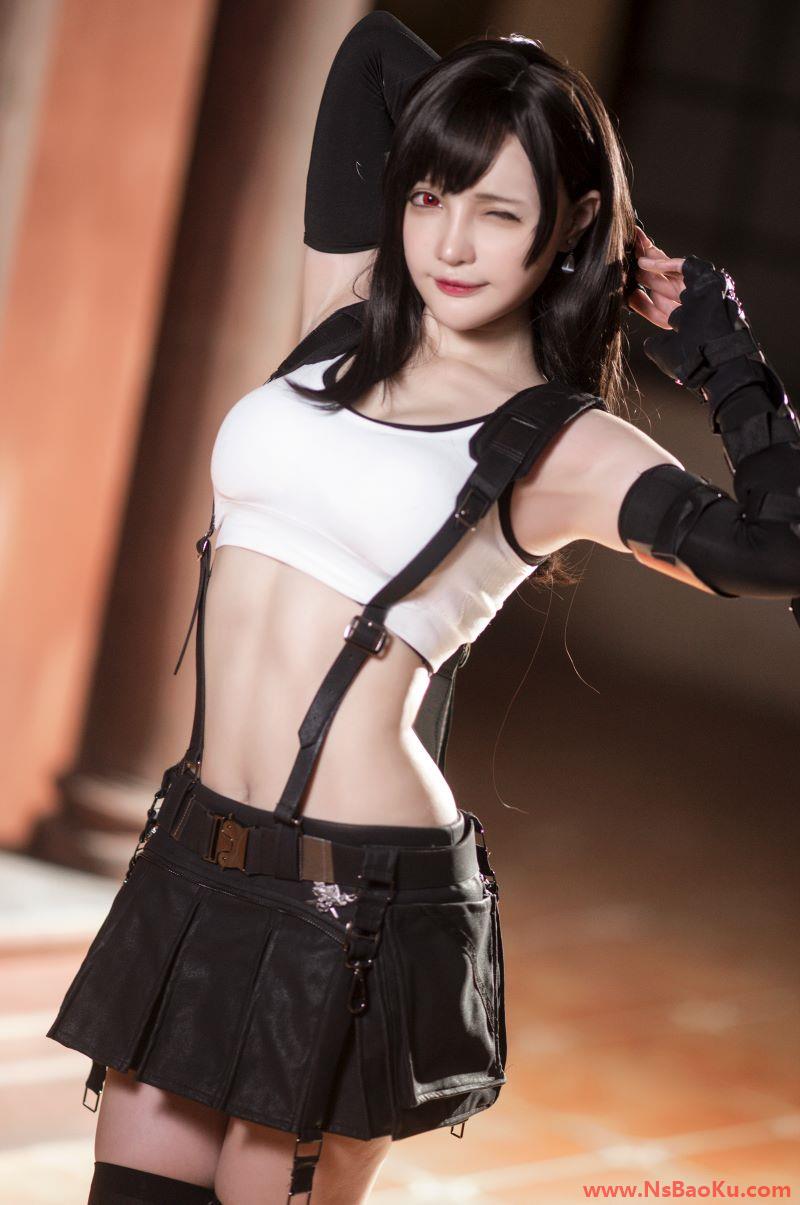 微博妹纸@过期米线线喵 护士 [31P/95MB]-男士宝库