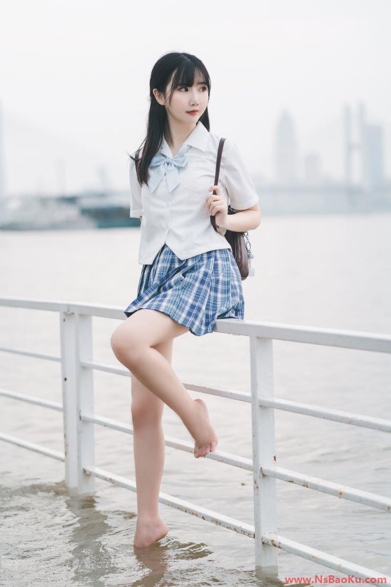 微博红人Coser@抱走莫子aa – 95式玉玲珑 [30P/520MB]-男士宝库