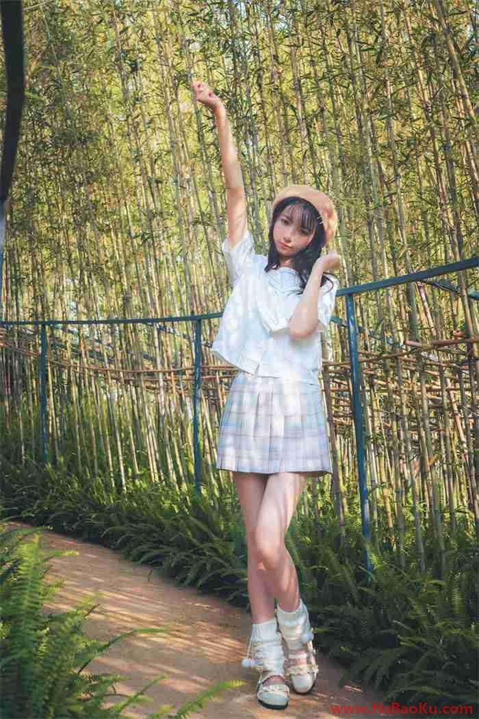 图片[2]-人气博主@西瓜少女 白云森林短袖无外套 [39P/408MB]-男士宝库