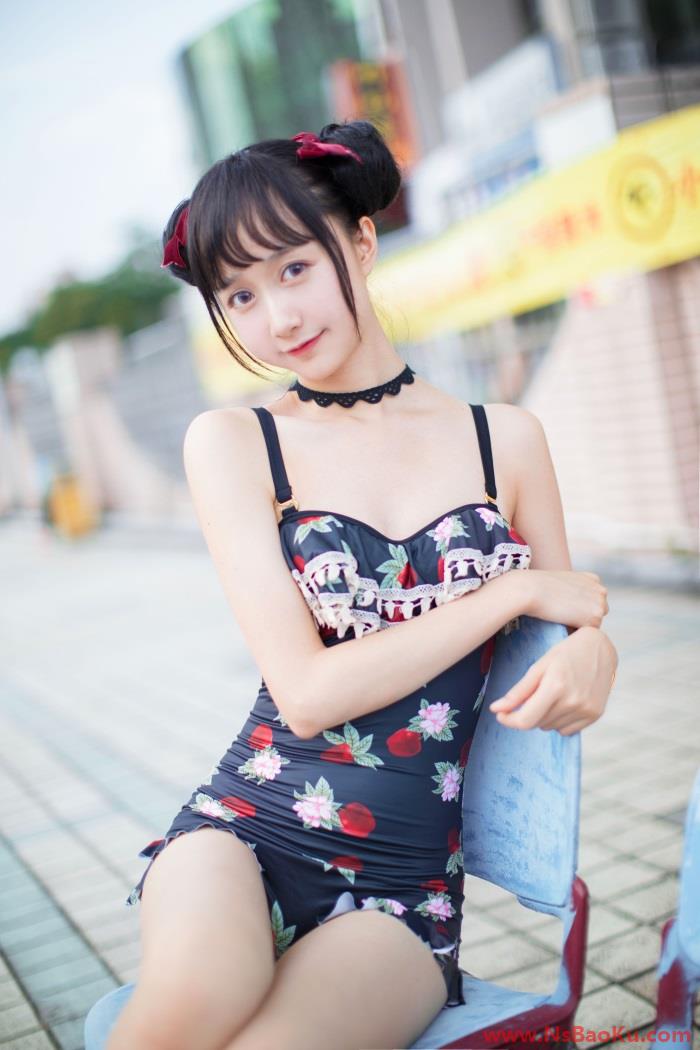图片[4]-网紅Coser@木绵绵OwO – 草莓泳衣 [40P/97.4MB]-男士宝库