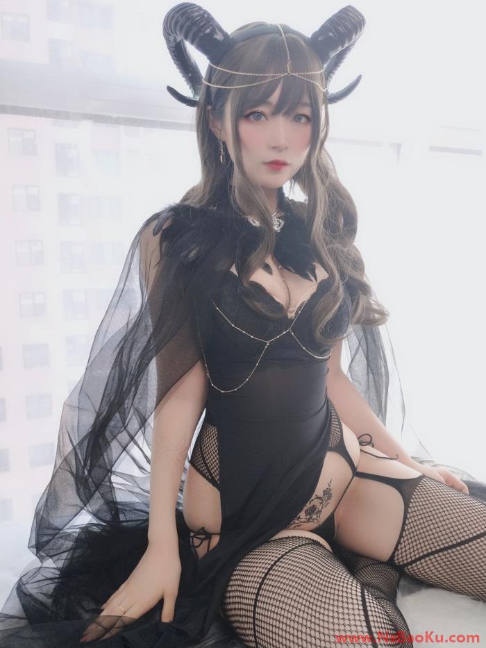 图片[4]-人气动漫Coser@白银81_ 黑山魅魔 [50P/1V/397MB]-男士宝库