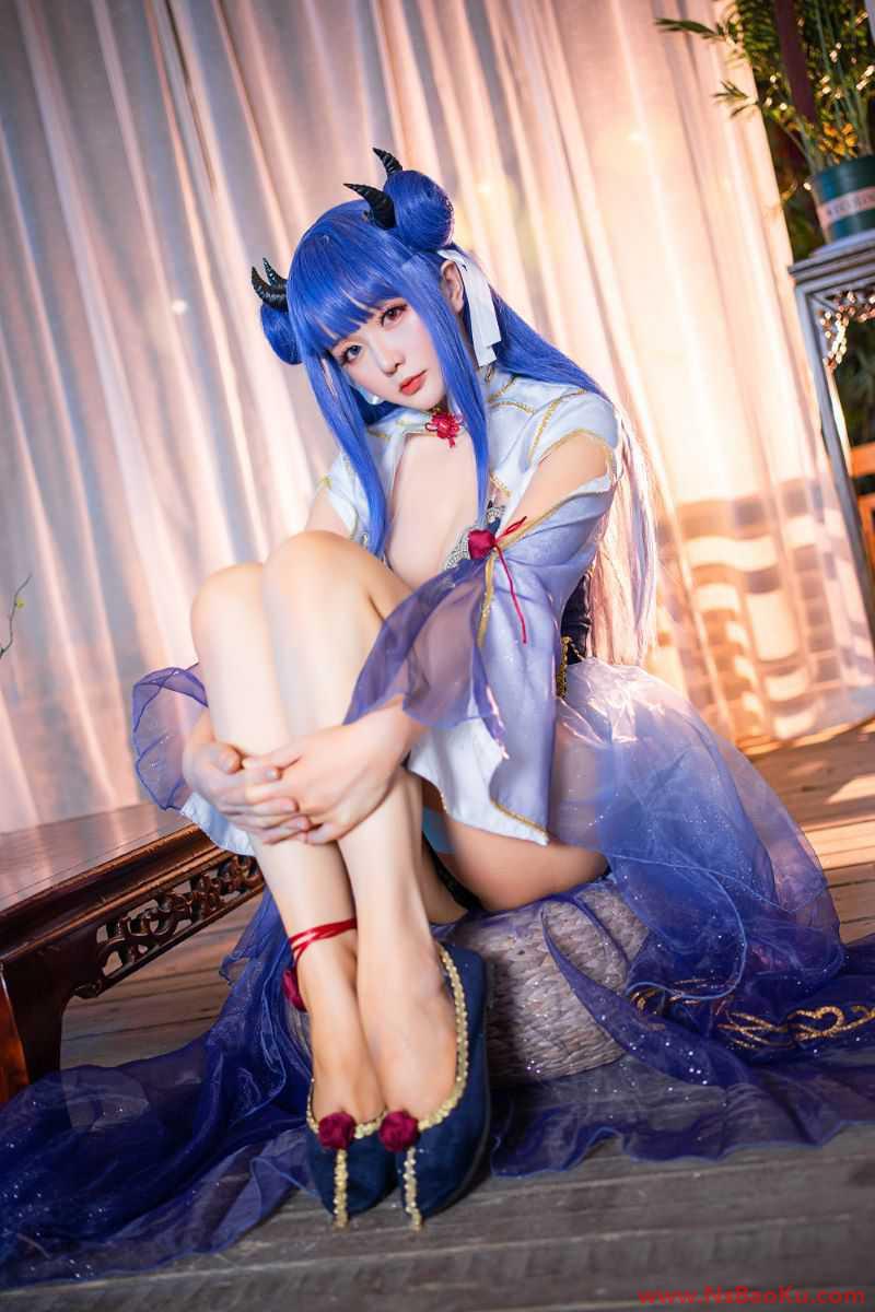 图片[2]-知名动漫Coser@rioko凉凉子 圣诞贝尔法斯特 [24P/1V/233MB]-男士宝库