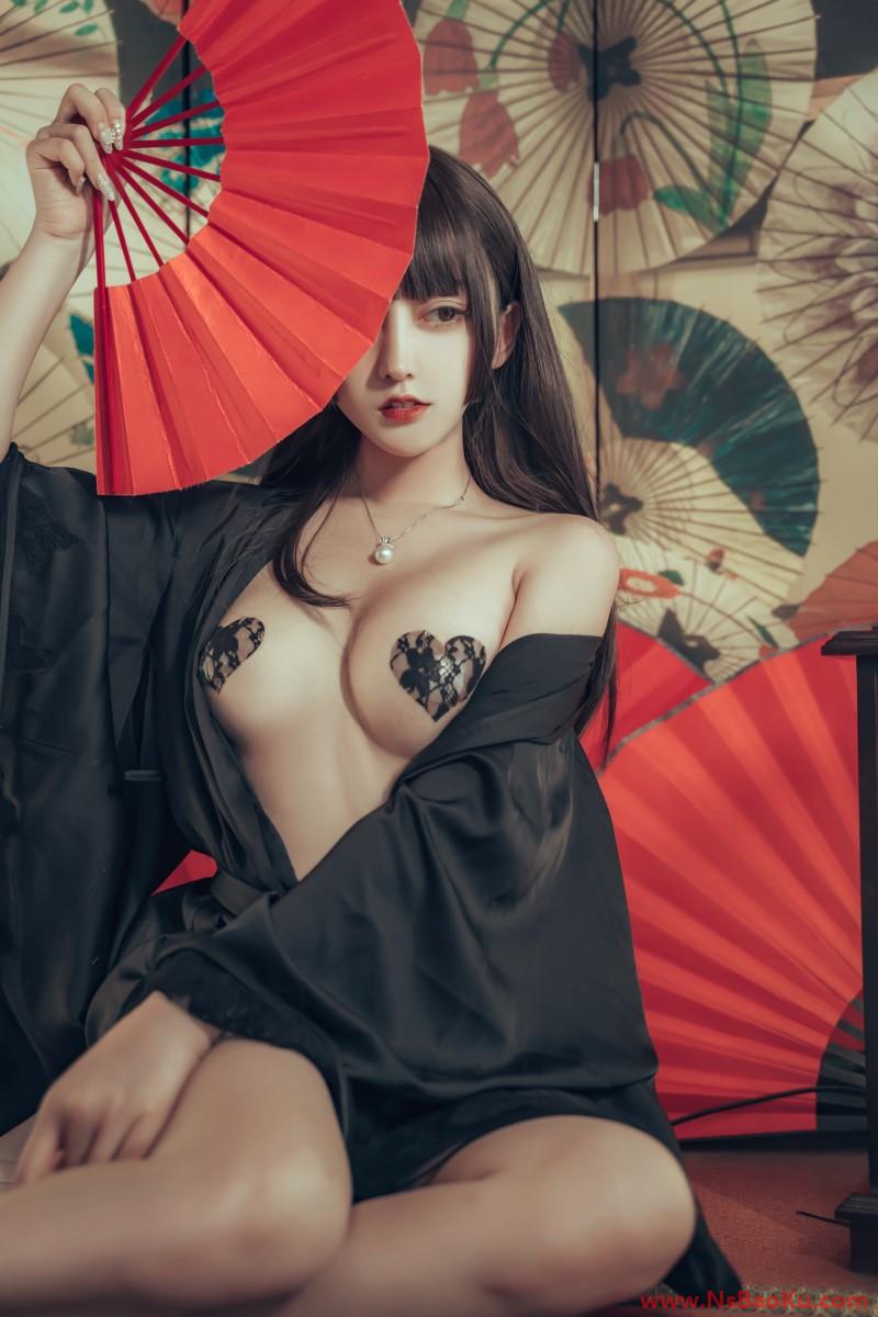图片[3]-微博妹纸@过期米线线喵 和风浴衣 [23P/47MB]-男士宝库
