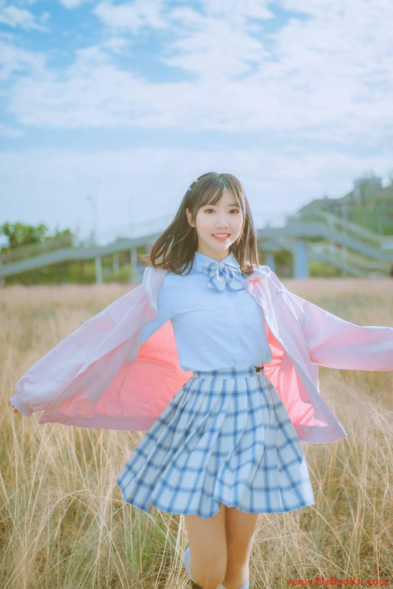 人气动漫Coser@面饼仙儿 粉黛草JK [19P/385MB]-男士宝库