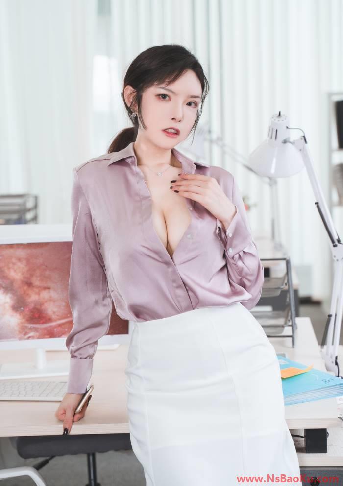 颜值博主@秋和柯基 热情的后辈酱 [40P/462MB]-男士宝库